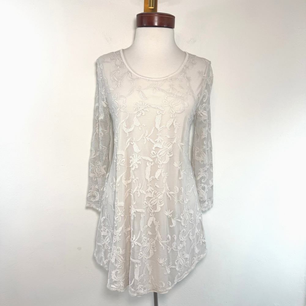 Forever 21 Lace Embroidered Mini Dress‎ Cream Open Back Floral Fairy Bridal M